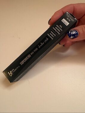 it cosmetics Superhero No-Tug Shadow Stick — Black Shade